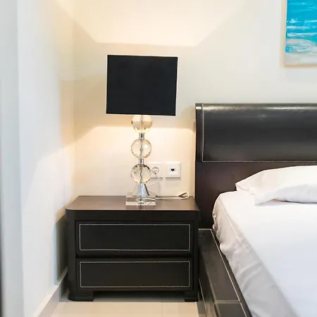 Hemera House H1 Villa *